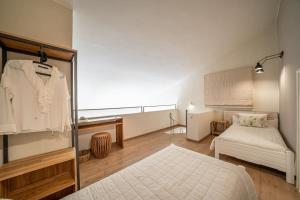 Postel nebo postele na pokoji v ubytování Seashell Luxury Residence - Apartment 2