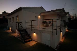 Fotografie z fotogalerie ubytování Preciosa casa blanca junto playa v destinaci Segur de Calafell