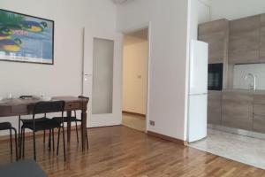A kitchen or kitchenette at Incantevole Appartamento Via Molino Delle Armi