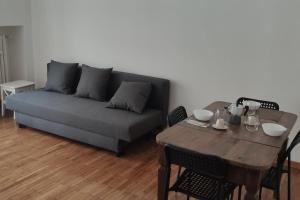 A seating area at Incantevole Appartamento Via Molino Delle Armi
