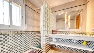 Kúpeľňa v ubytovaní Costacabana - Villa Holiday