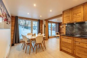 Zdjęcie z galerii obiektu Beautiful wooden chalet in La Plagne w Aime La Plagne
