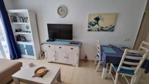 TV/Unterhaltungsangebot in der Unterkunft casa luxury 2 nudista