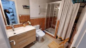 Ein Badezimmer in der Unterkunft casa luxury 2 nudista