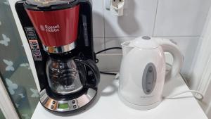 Kaffee-/Teezubehör in der Unterkunft casa luxury 2 nudista