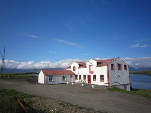 Gallery image of Apartment by the Sea in H&ouml;fn