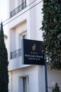 Certifikát, hodnocení, plakát nebo jiný dokument vystavený v ubytování Lalla Doudja Hotel