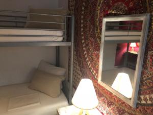 Posteľ alebo postele v izbe v ubytovaní Rhodes Backpackers Boutique Hostel and Apartments