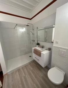 Łazienka w obiekcie O'Cottage suite Familiale