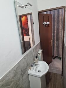 Koupelna v ubytování Fenice + 36 fotografií