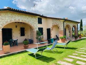 Photo de la galerie de l'établissement 8380 Agriturismo L'Oleandro, à Montemerano