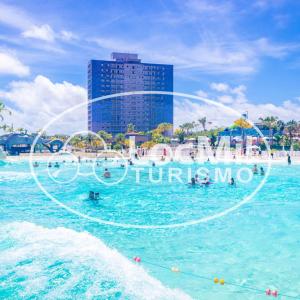 Bazén v ubytování Apartamento em Resort - Aqualand nebo v jeho okolí