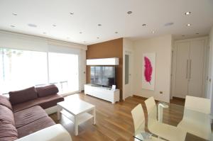 A television and/or entertainment centre at Fuengirola, Primera linea de playa