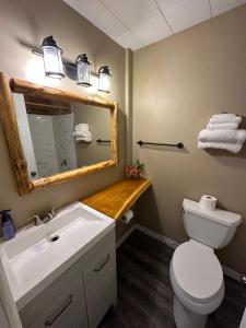 Баня в Pinecrest Motel