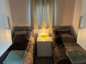 Posezení v ubytování Luxe chalet (gloednieuw!) in Hoenderloo + 34 fotografií