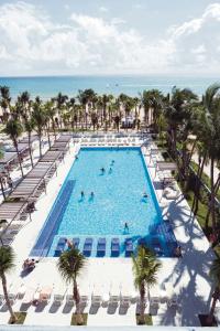 Bazén v ubytování Riu Playacar - All Inclusive nebo v jeho okolí