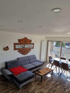 Un lugar para sentarse en Le Harley Davidson