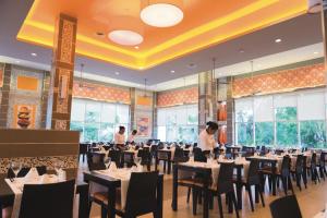 Restaurace v ubytování Riu Playacar - All Inclusive