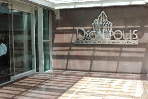 Sertifikat, penghargaan, tanda, atau dokumen yang dipajang di Decapolis Hotel Panama City
