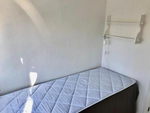Letto o letti in una camera di Lake and Forest Hideaway