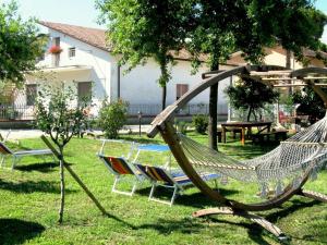 Zahrada ubytování Apartment on Adriatic Coast near Beach