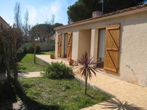 Zdjęcie z galerii obiektu Villa Saint-Cyprien, 4 pièces, 8 personnes - FR-1-106-33 w mieście Saint-Cyprien
