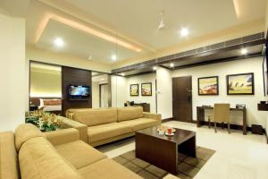 Gallery image of Hotel Express Towers in Vadodara