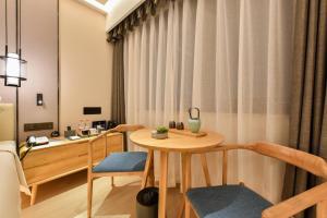 Gallery image of Atour Hotel Beijing Fuxingmen in Beijing