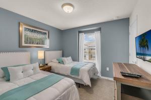 Postel nebo postele na pokoji v ubytování 5 Bedrooms 4 Bathrooms Solterra 4643 Td + 32 fotografií