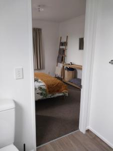 Voodi või voodid majutusasutuse Kea Retreat toas
