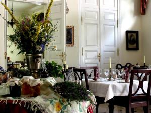 Restauracja lub miejsce do jedzenia w obiekcie Apartamenty Carskie