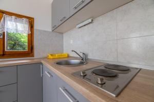 Küche/Küchenzeile in der Unterkunft Garden apartment