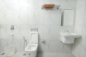 Koupelna v ubytování eCASA Home Stay