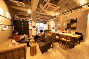 Posezení v ubytování Glamping Tokyo Asakusa