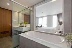 Koupelna v ubytování Petro House Vung Tau - Block A
