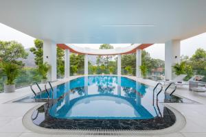 Bazén v ubytování Petro House Vung Tau - Block A nebo v jeho okolí