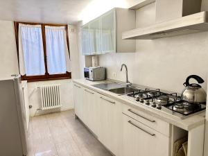 Η κουζίνα ή μικρή κουζίνα στο Ca' Giorgia