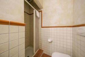 A bathroom at San Tommaso