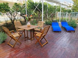Κήπος έξω από το A&B Ialysos villas and apartments