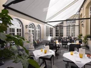 Restaurant o un lloc per menjar a Hotel Damier Kortrijk