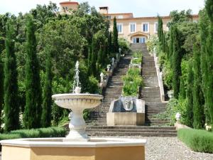 Zahrada ubytování Domaine de Coussères