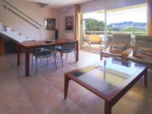 Posedenie v ubytovaní Duplex Vall d'aro F32076