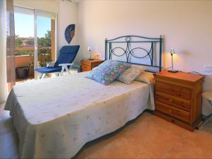 Posteľ alebo postele v izbe v ubytovaní Duplex Vall d'aro F32076