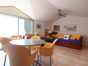 Posedenie v ubytovaní Duplex Vall d'aro F32076