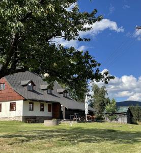 Fotografie z fotogalerie ubytování Chalupa u kapličky Říčky v Orlických horách v destinaci Wüstenei