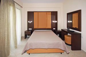 Gallery image of Stamos Apartments and Studios in Vourvourou +24 photos