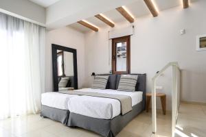 Gallery image of Lenikos Resort in Agia Galini +254 photos