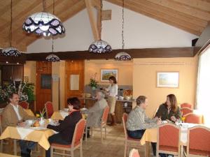 Hosté ubytování Hotel am Wald