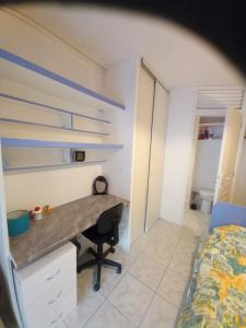 Postel nebo postele na pokoji v ubytování T2 en villa à 20mn du centre