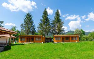 Gallery image of Guest Houses Apriltsi in Kravenik